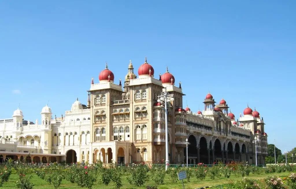 Royal Karnataka Heritage & Coffee Trails Group Tour