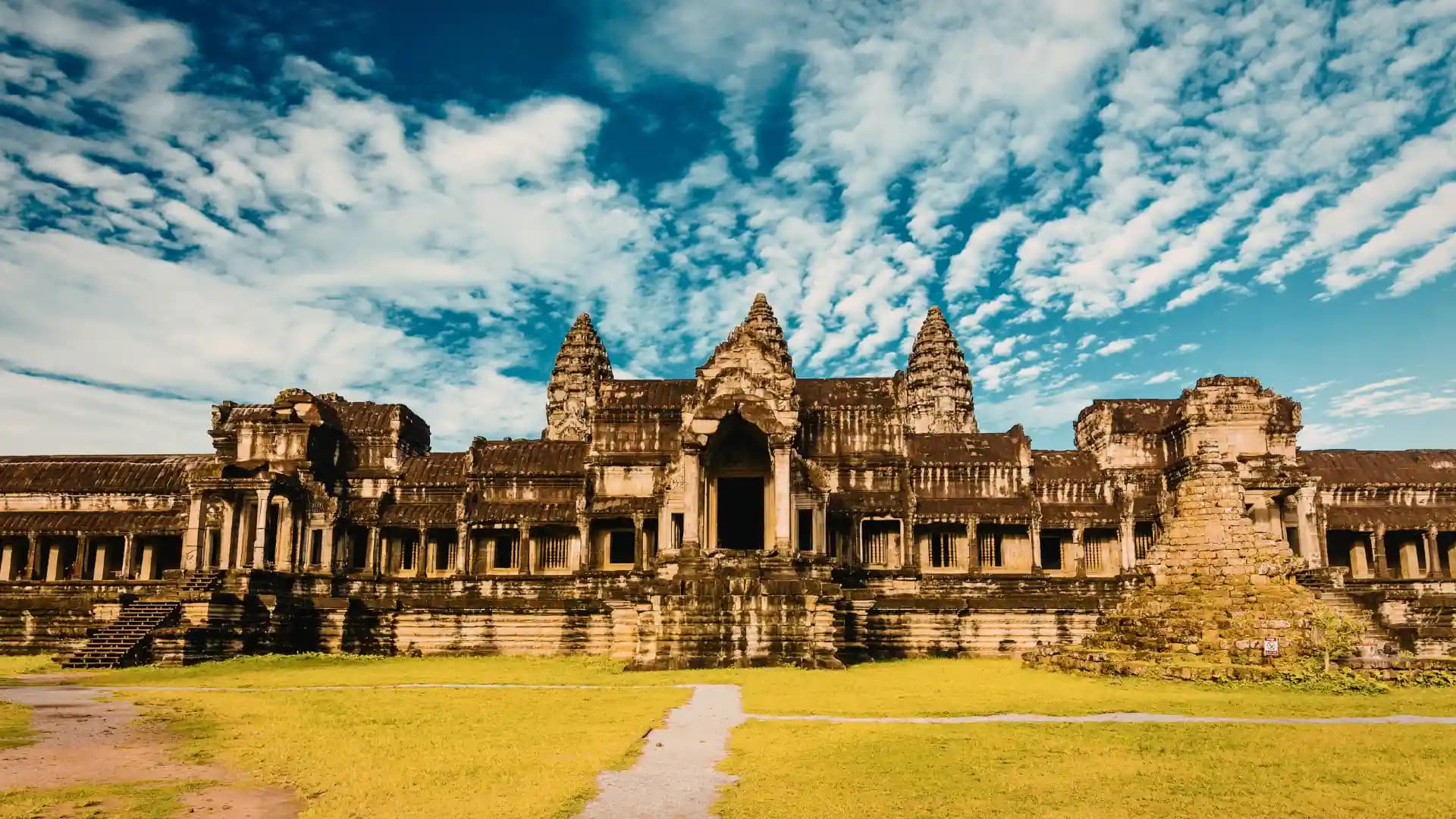 Angkor wat temple complex
