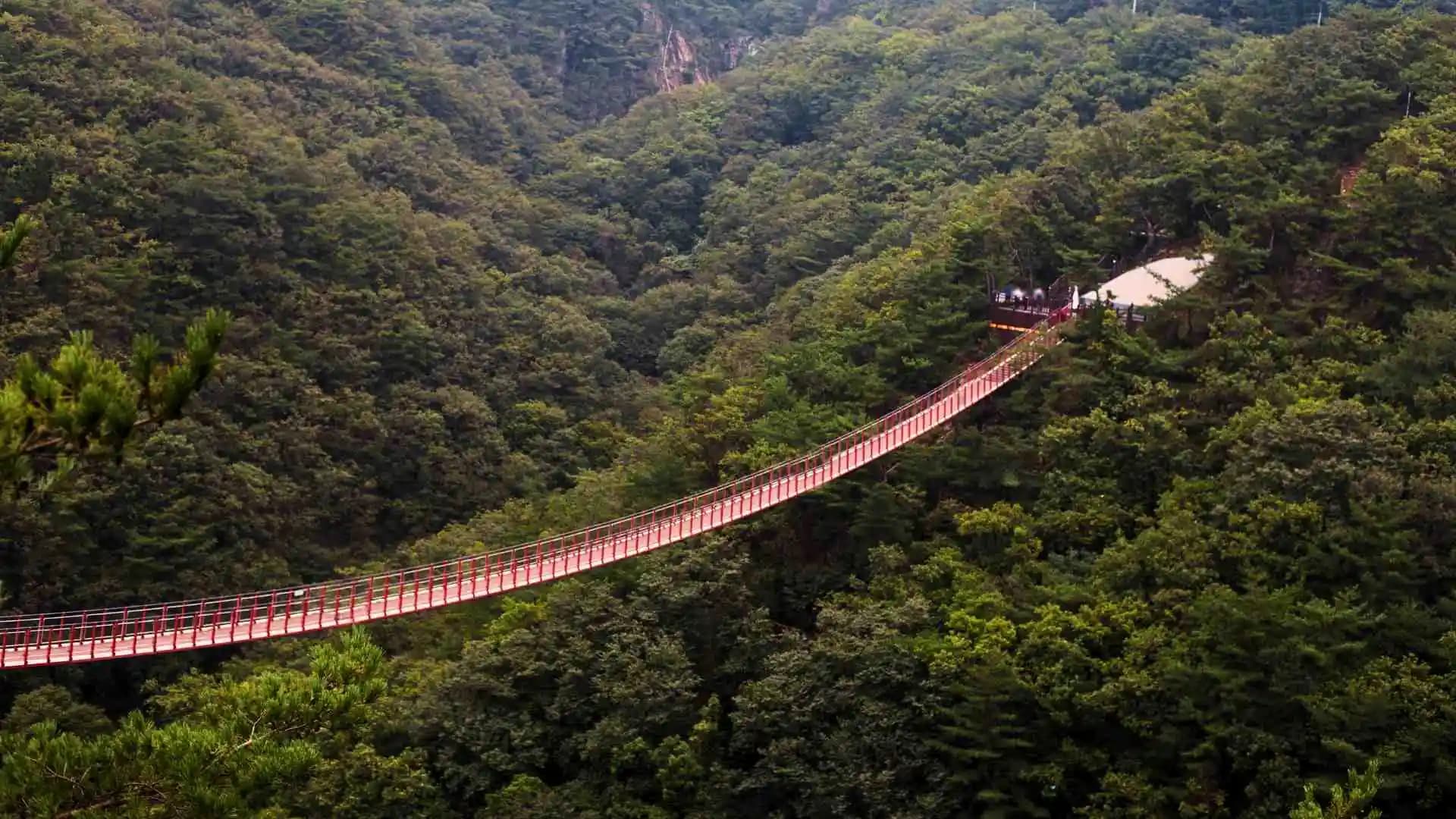 Gamaksan Suspension Bridge