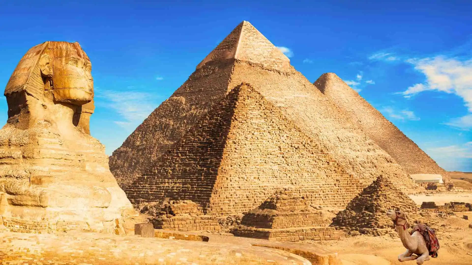 Great Pyramid of Giza Sphinx of Giza