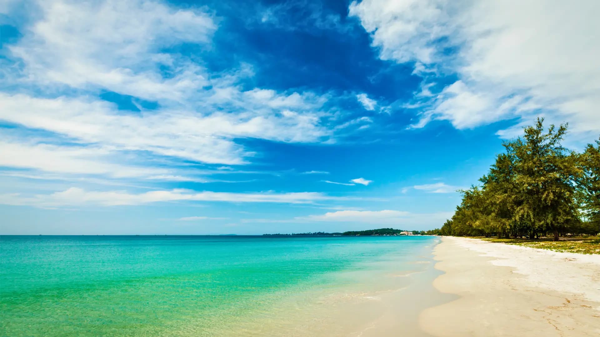 Golden bridge Da Nang