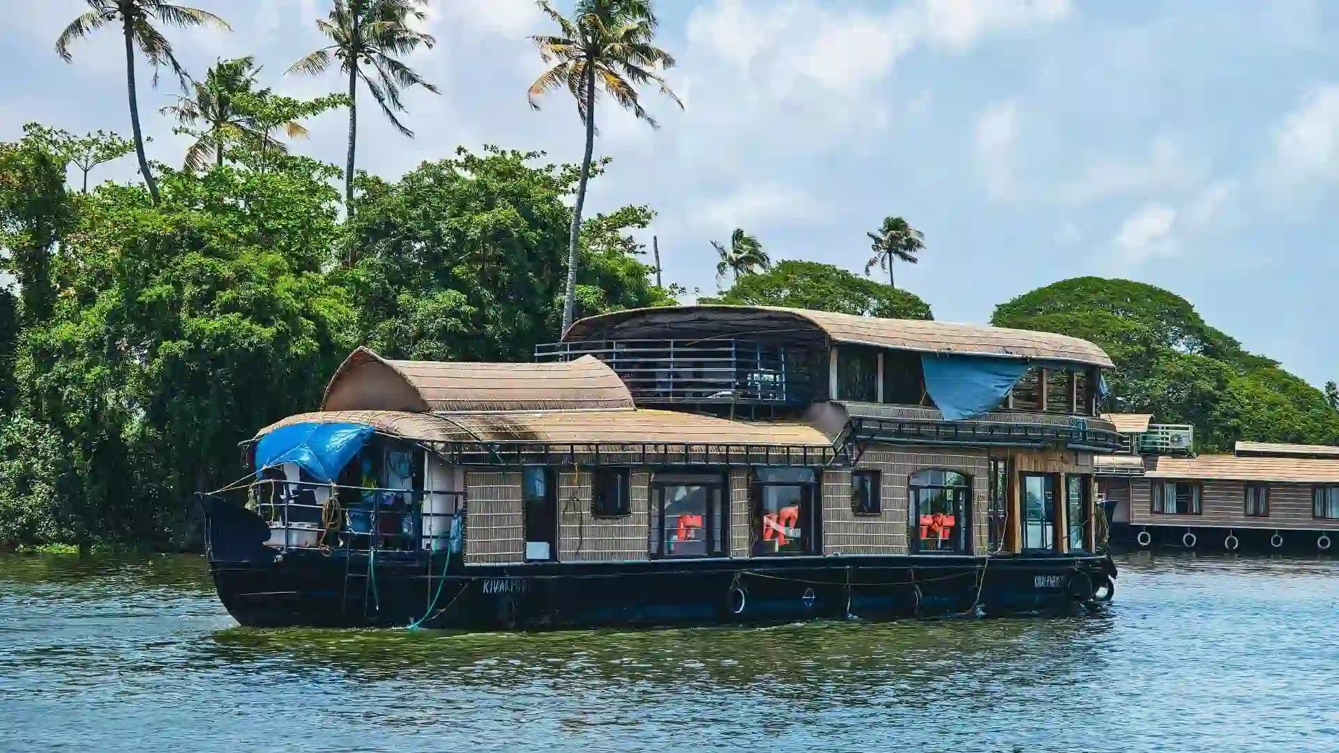 Alleppey Backwaters Houseboat Kerala