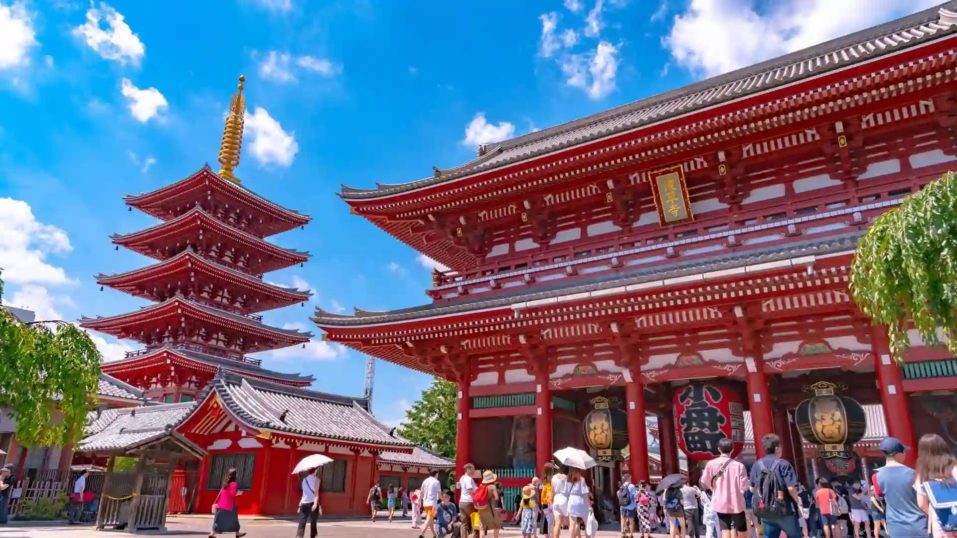 Asakusas historic Kannon Temple