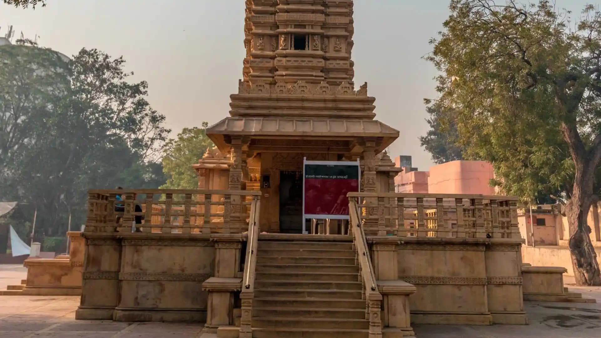Hathee Singh Jain Temple Ahmedabad Gujarat