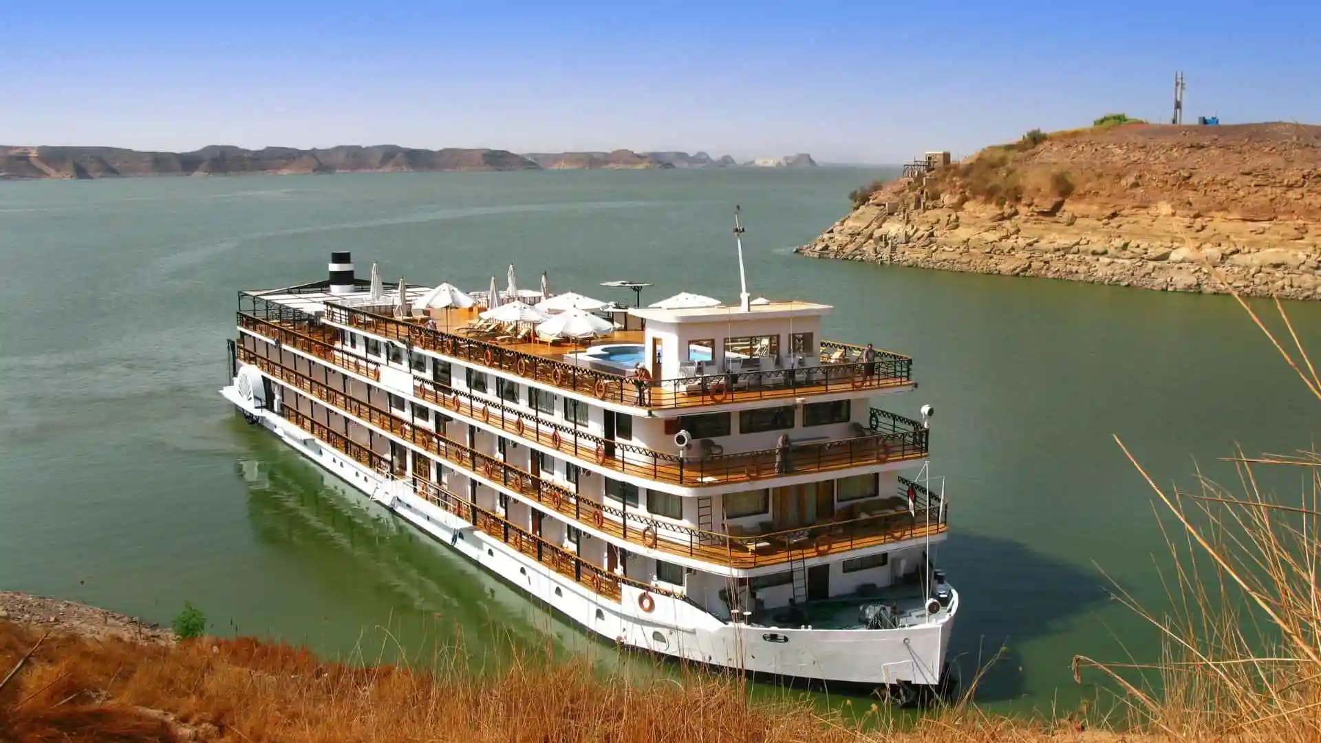 Nile Cruise from Aswan to Luxor