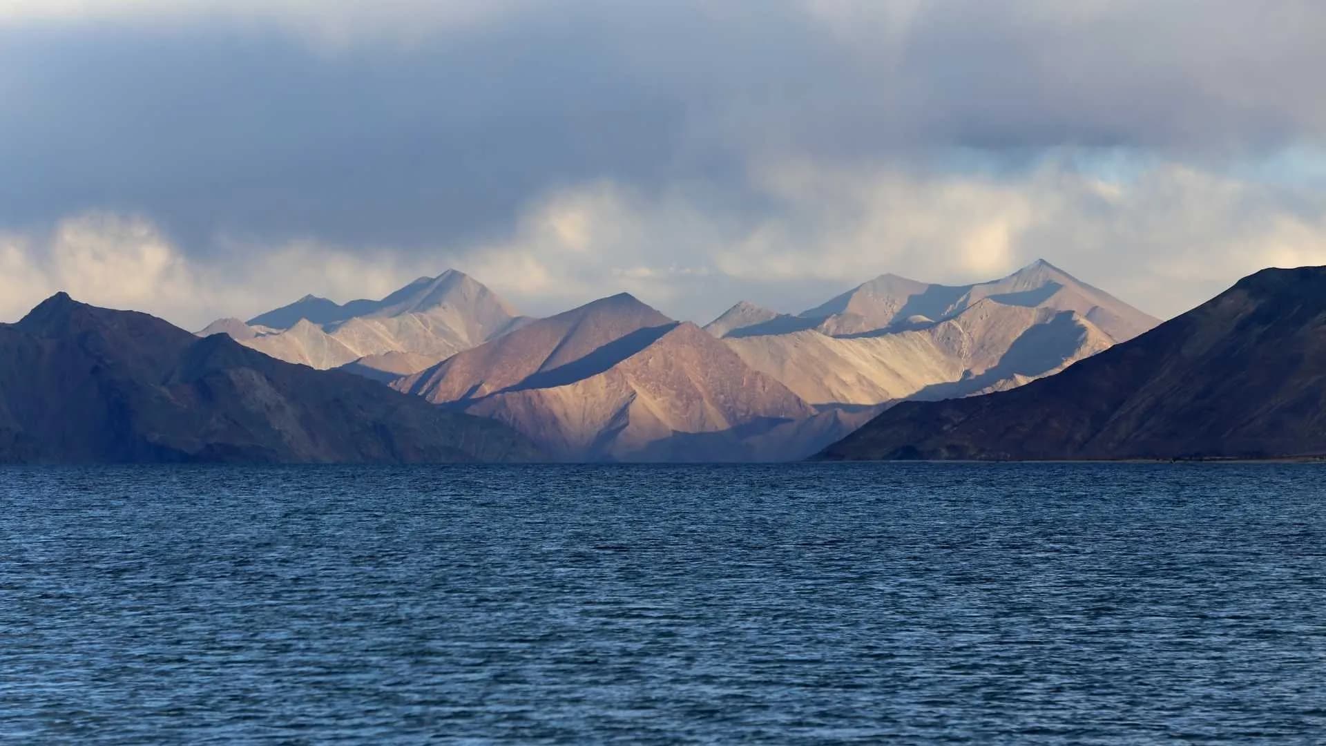 Pangong Tso in