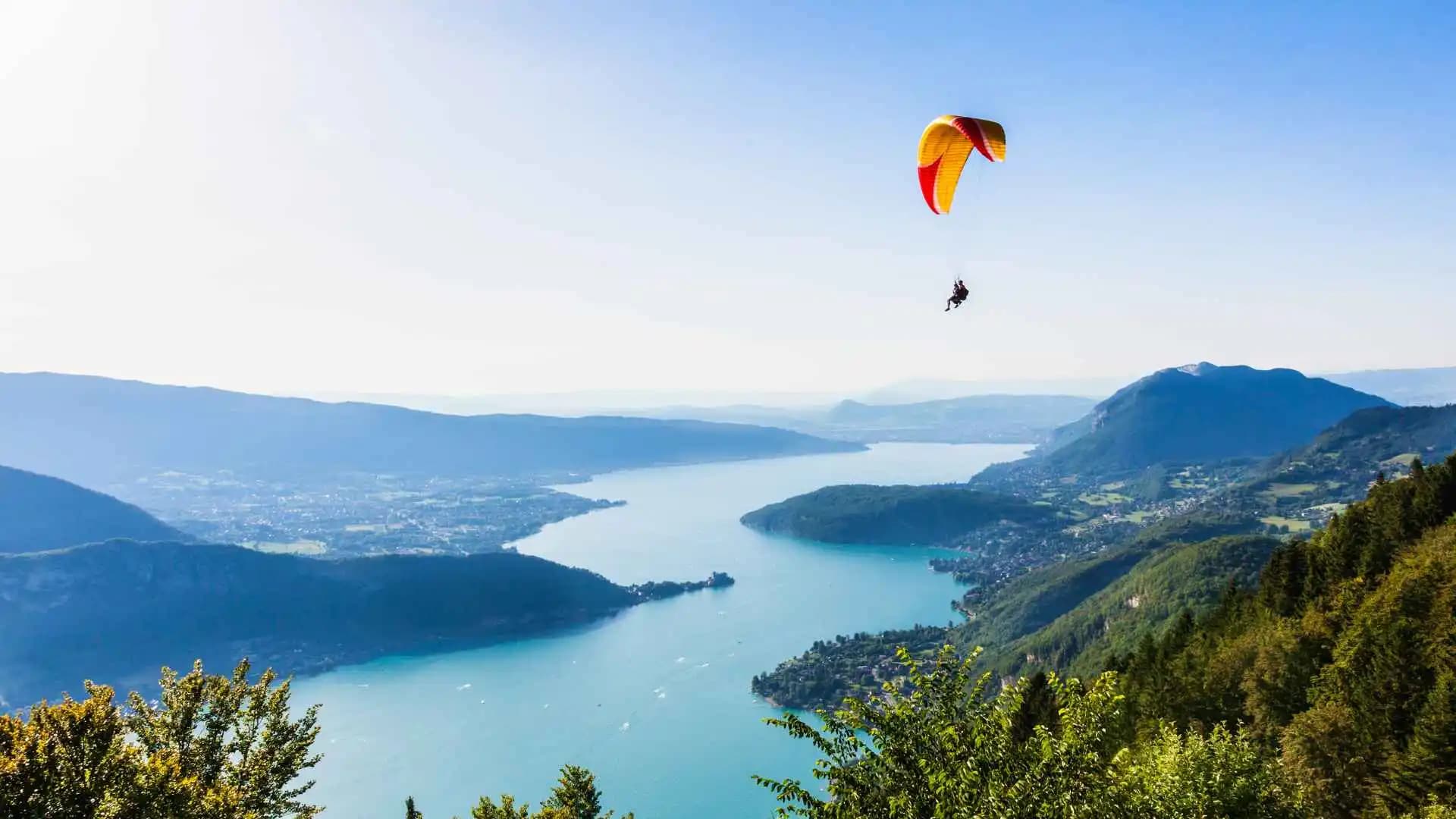 Paragliding