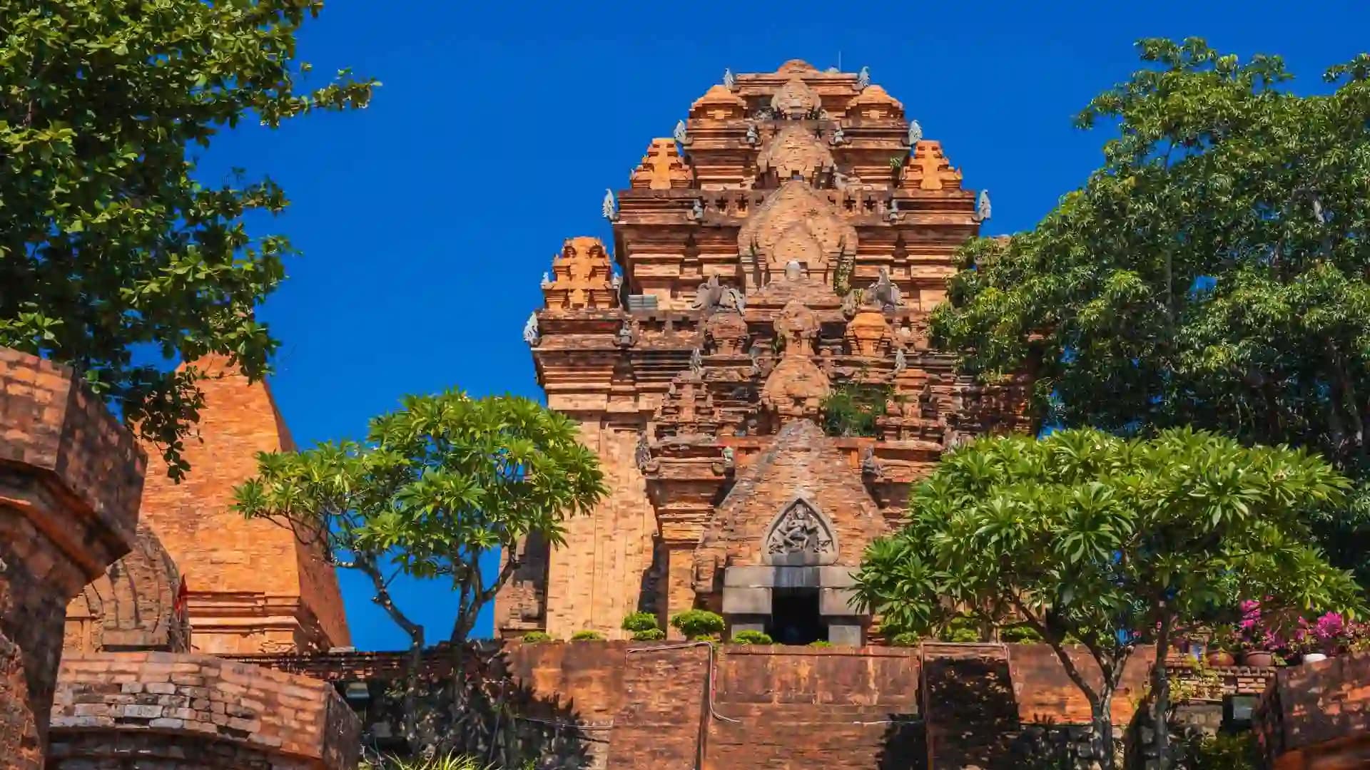 Po Nagar Cham Towers