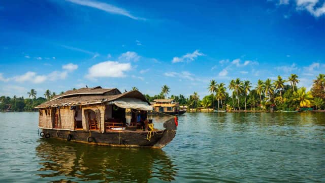 Cruise the Backwaters on a Houseboat