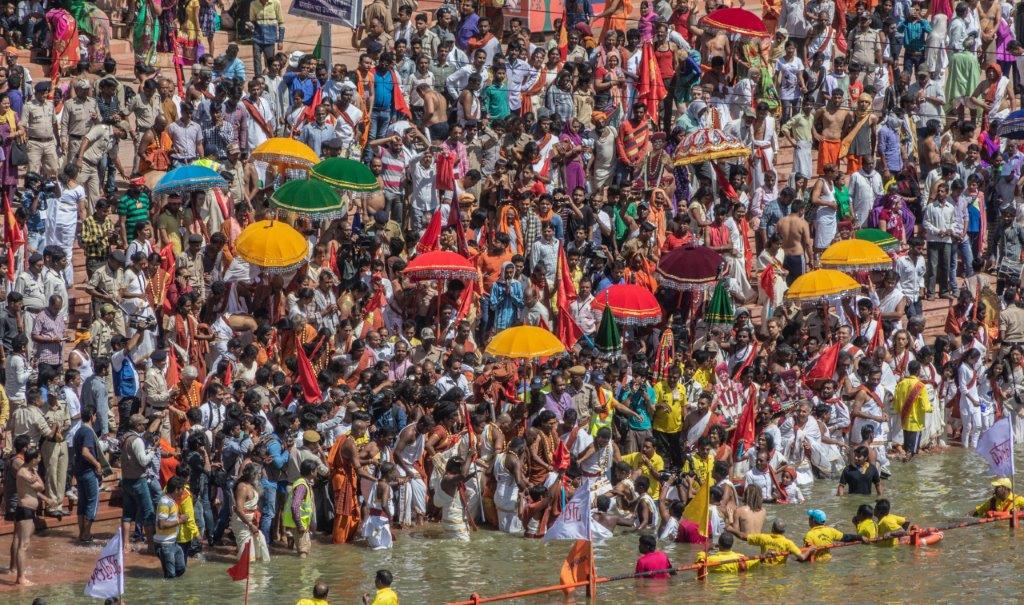 This image has an empty alt attribute; its file name is KUMBH-MELA-2-1.jpg