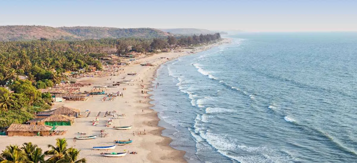 Goa Beach With Crowd