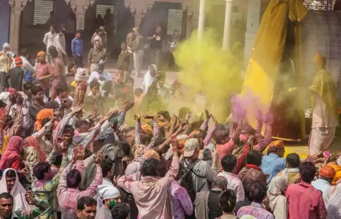Mathura Holi