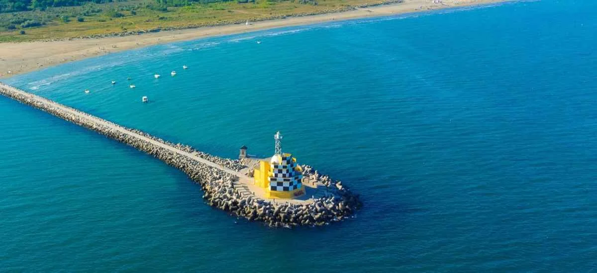 Punta Sabbioni Beach