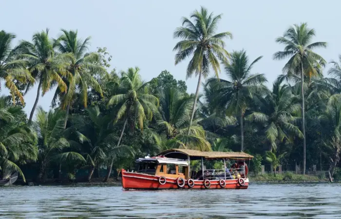 Best Places to Visit in June in South India