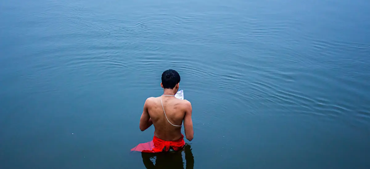 Bathe in Ganga River