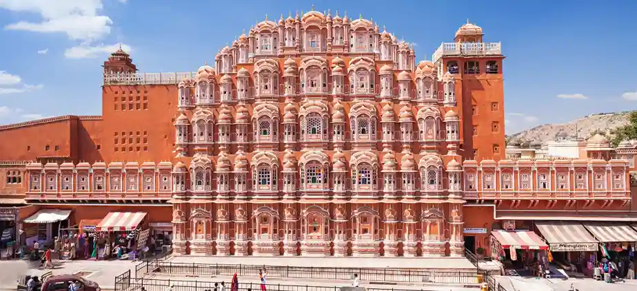Hawa Mahal Jaipur famous monuments in India
