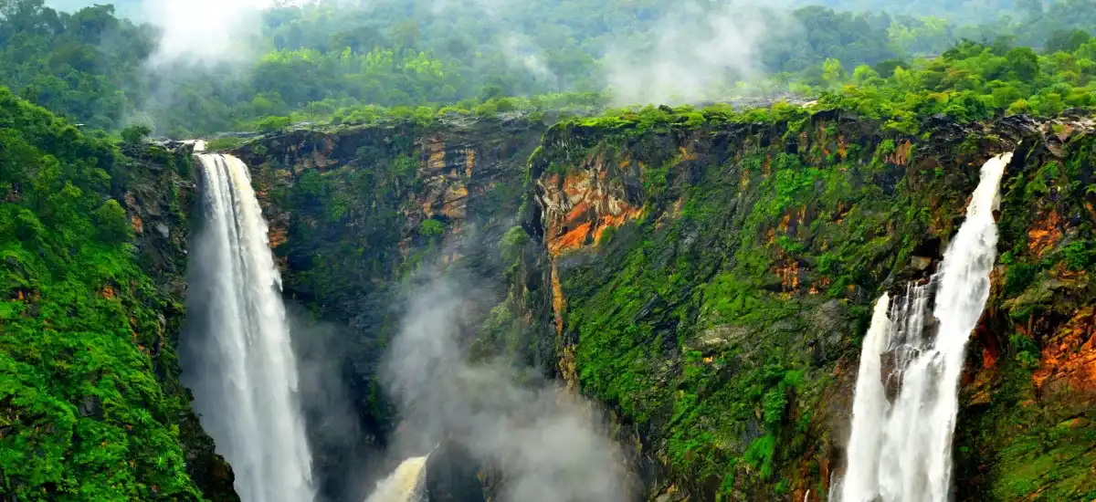 Jog Falls (Karnataka) - Famous waterfall attraction in India
